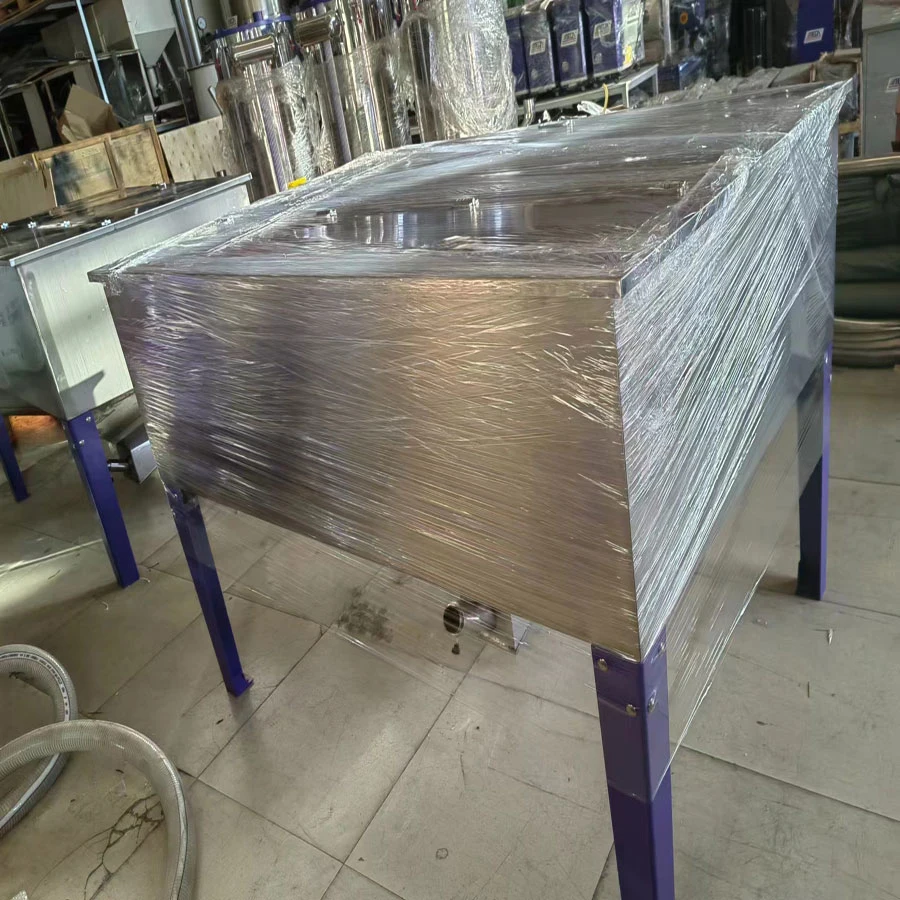 Stainless Steel Storage Bins for Plastic Extruder, Injection Molding, Blow Molding