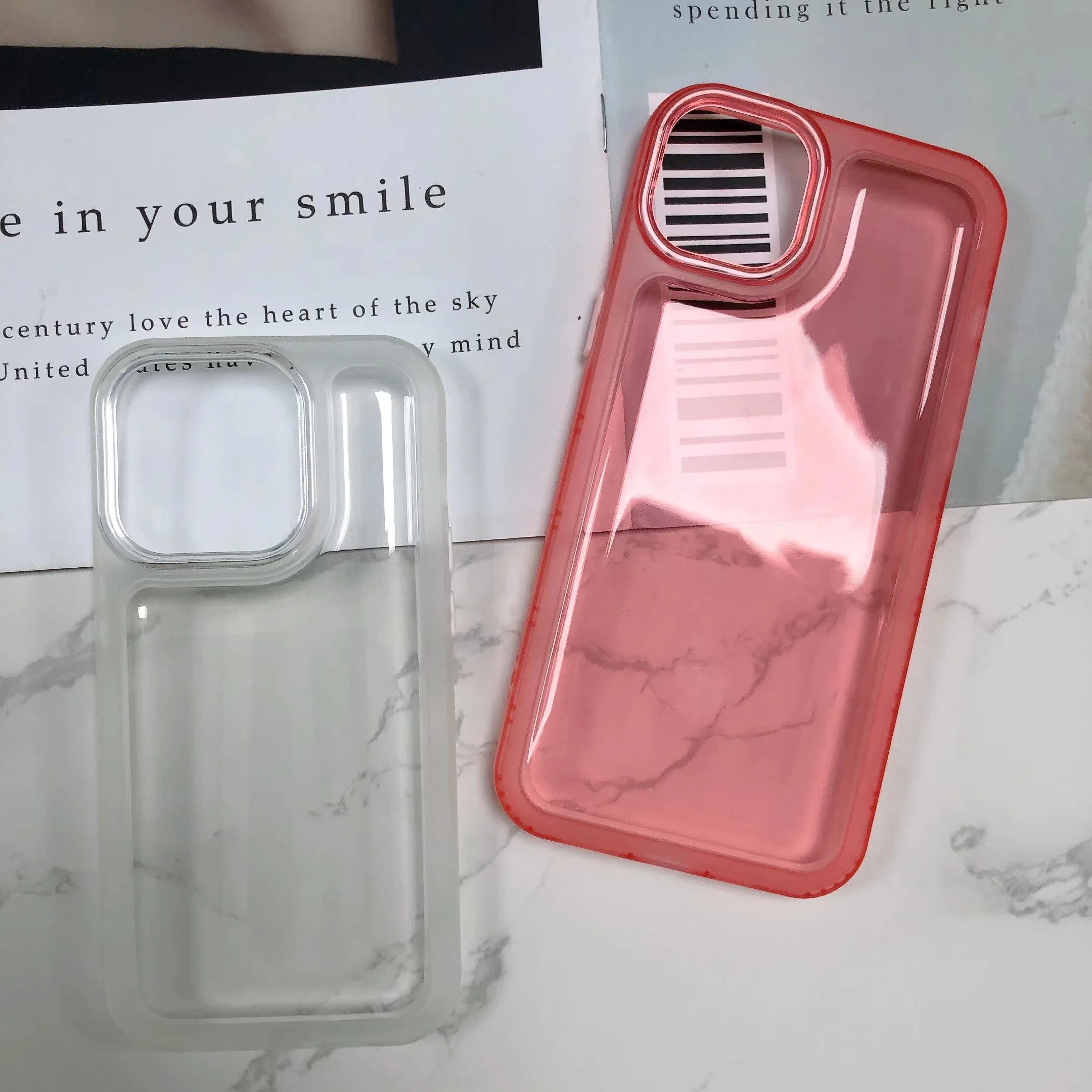 Wholesale/Supplier Case Bread Shaped Air Bag Phone Case Cover Suitable for iPhone 14/14 PRO/14 Promax