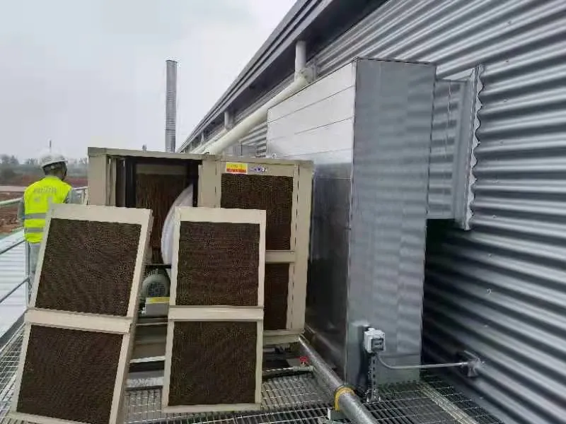 La pompe à eau du refroidisseur d'air conditioner, bobine de l'eau de l'unité du ventilateur