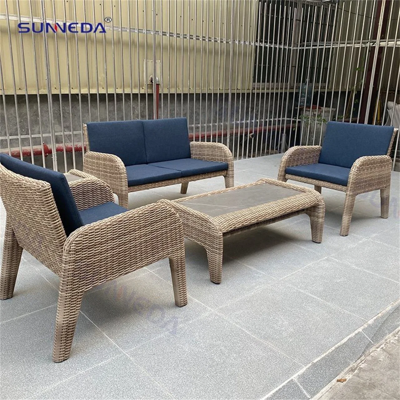 Relaxed Outdoor Furniture Aluminum Frame Garden Upscale Fabric Sofa Set Covered with Weather-Resistant PE Rattan