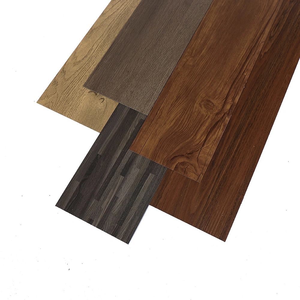 Barato LVP Piso Vinilico PVC Plank pegamento autoadhesivo Palillo y palillo Madera Tablones de suelo de madera de piel de azada resistente al agua