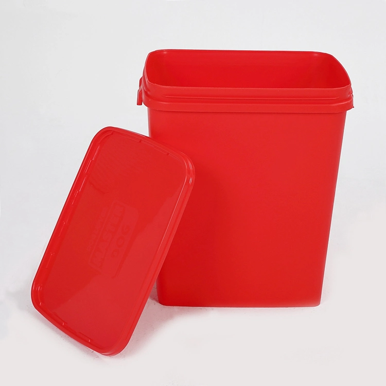 Factory 15kg Plastic PP Durable Cat Food Container with Lid