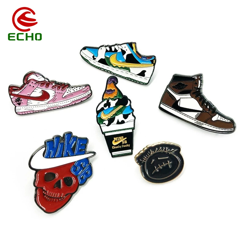 2022 New Design Logo Custom Professionnel Metal Soft and Hard Enamel Round School Cartoon Anime Cute Sex Girl Badge Lapel Pin