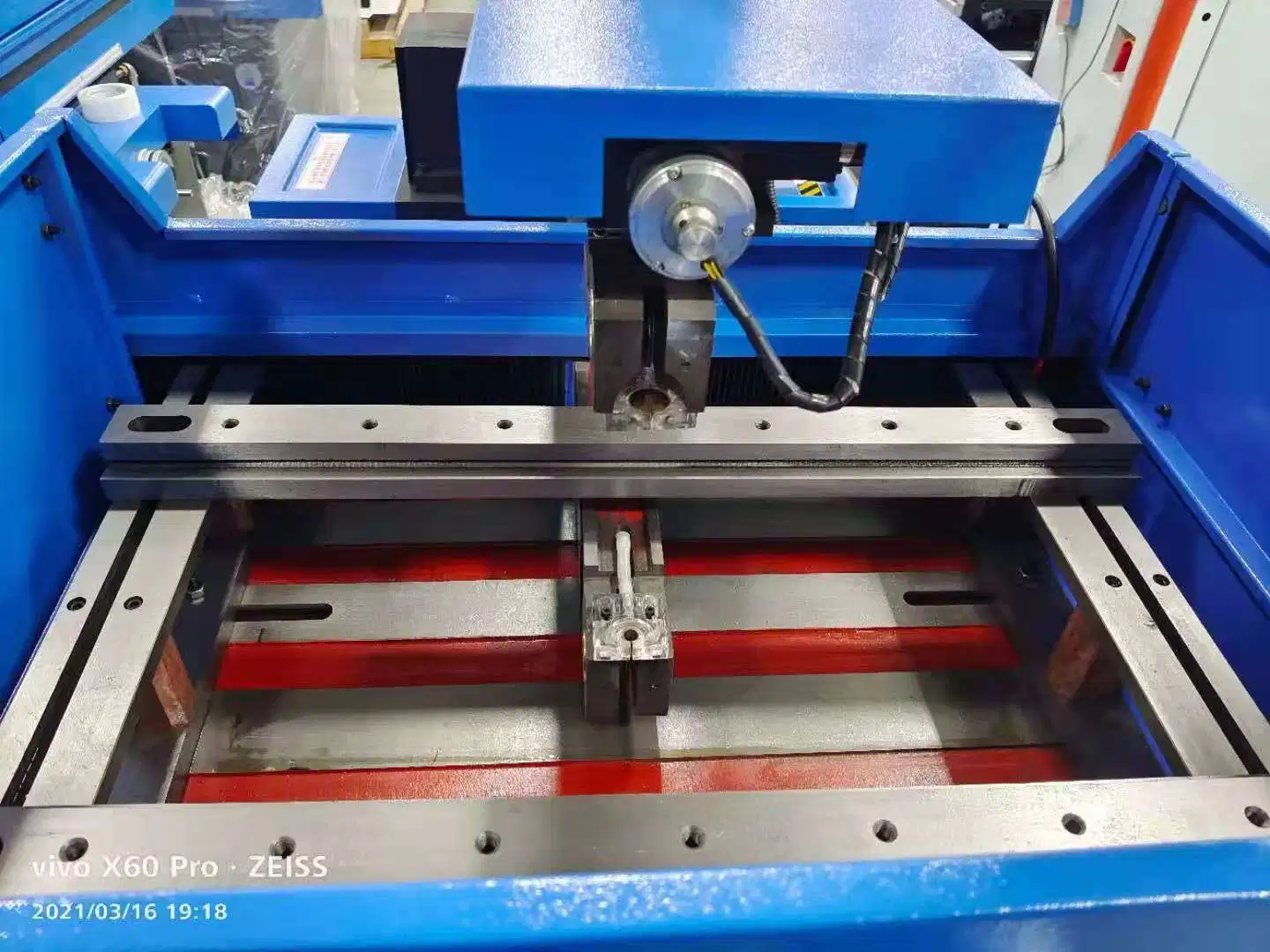 Manufacturers Autocad CNC Processing Metal Wire Cut EDM Machine Dk7745