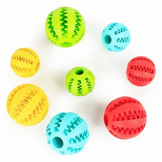 Natural Indestructible Soft Pet Toy Pet Food Ball Dog Chew Rubber Ball/Pet Accessory