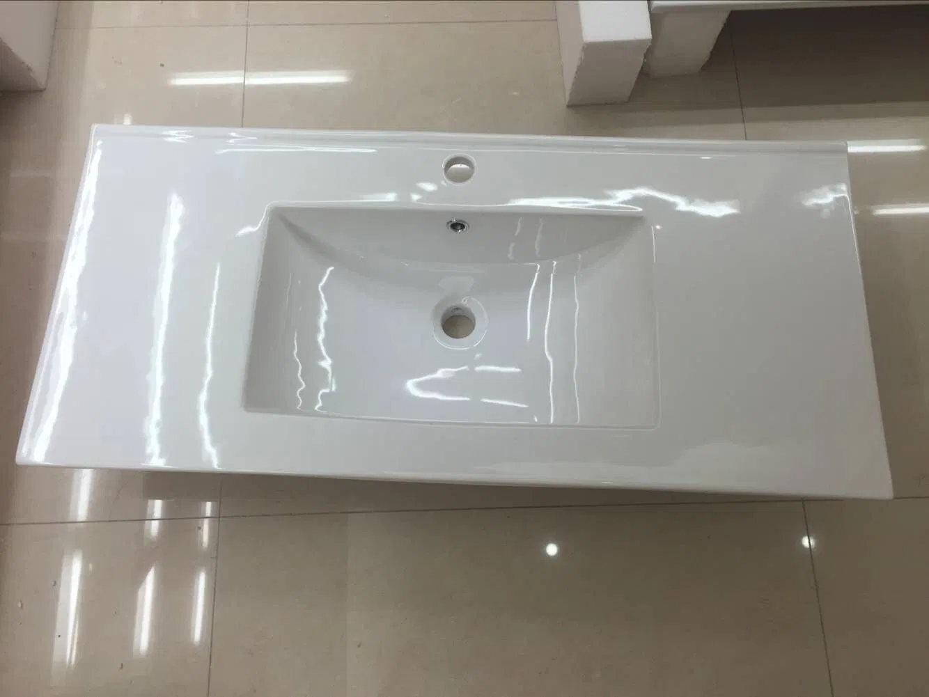 Lavabo rectangulaire en céramique, lavabo en céramique pour salle de bains