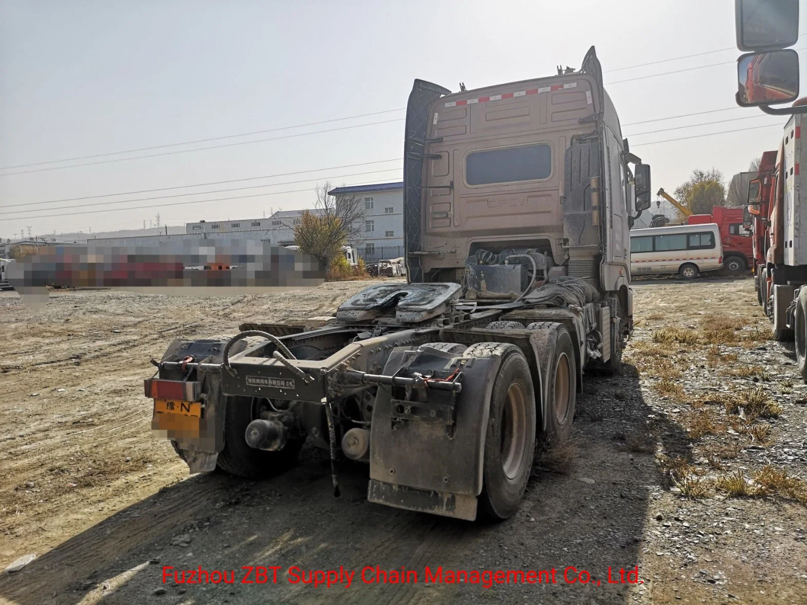 Used DFAC Dongfeng Kx 560HP Heavy Duty Cargo Tow Truck 6X4 Tractor Head in Cheap Price