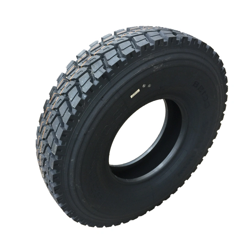 Vente à chaud 1200r20 1100r20 pneus radiaux pour camions tout acier de première qualité pneus de haute qualité en stock