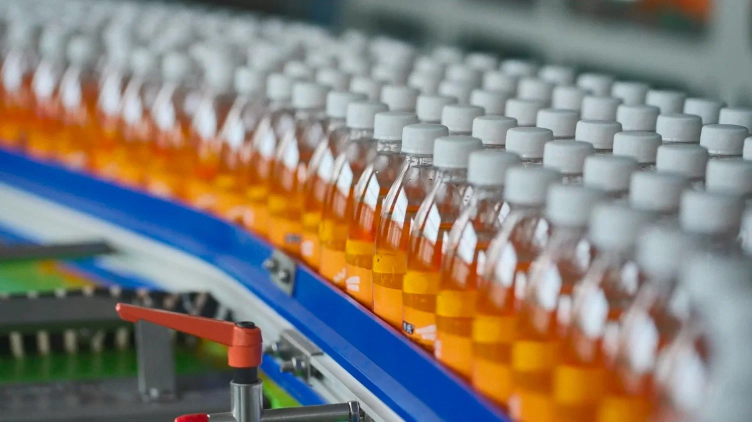 Automatic Pet Glass Bottle Mineral Water Juice CSD Beverage Liquid Packing Filling Packaging Filler Bottling Sealing Machine