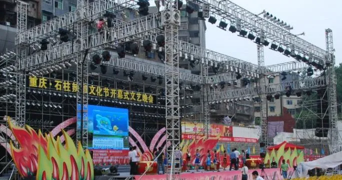 Aluminum Truss Lighting Truss Roof Truss System for Events Stage