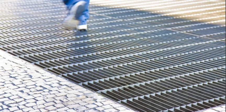 The Stainless Steel Grating Trench Drain Cover Systems for Kitchen Manhole