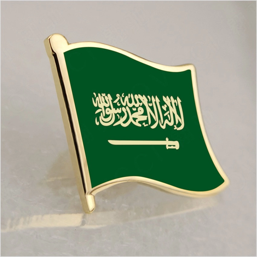 Saudi Arabia Badge Flag Brooch National Flag Lapel Pin International Travel Pins Collections Personalized Map Flag Palm Brooch