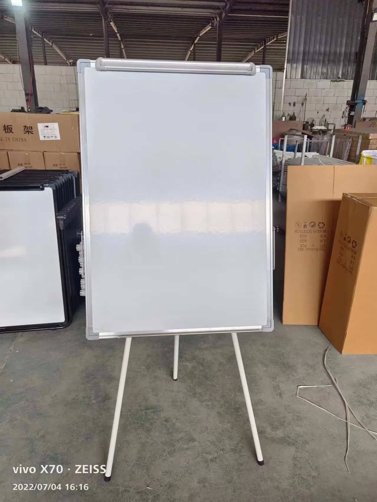 Venda por grosso de mobiliário escolar Whiteboard Tamanho múltiplos com Personalizado