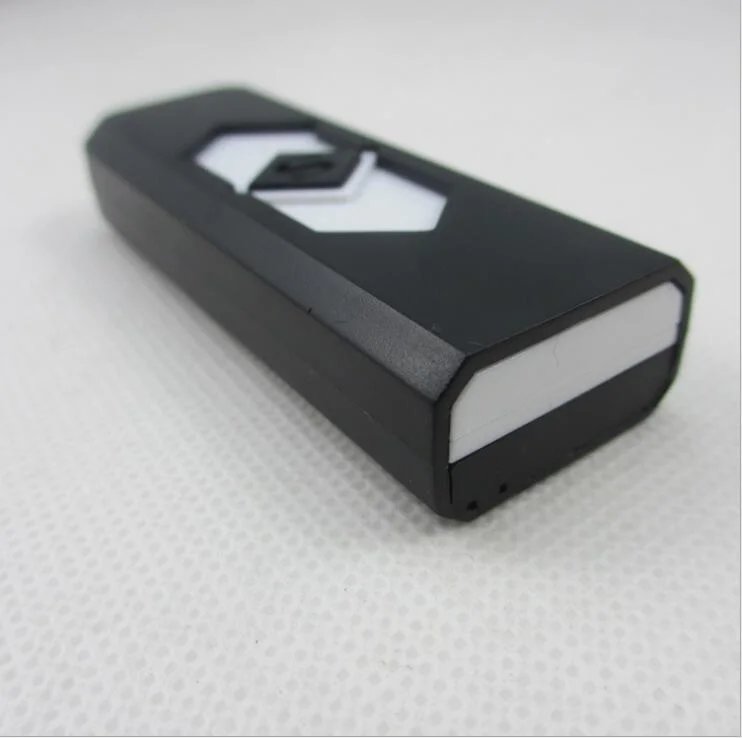 ولاعة السجائر الإلكترونية القابلة لإعادة الشحن USB بدون فلاميلار