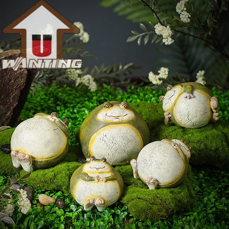 Animal Resin Crafts Cute Frog Outdoor Statue Handmade for Garden Decoration Sculpture