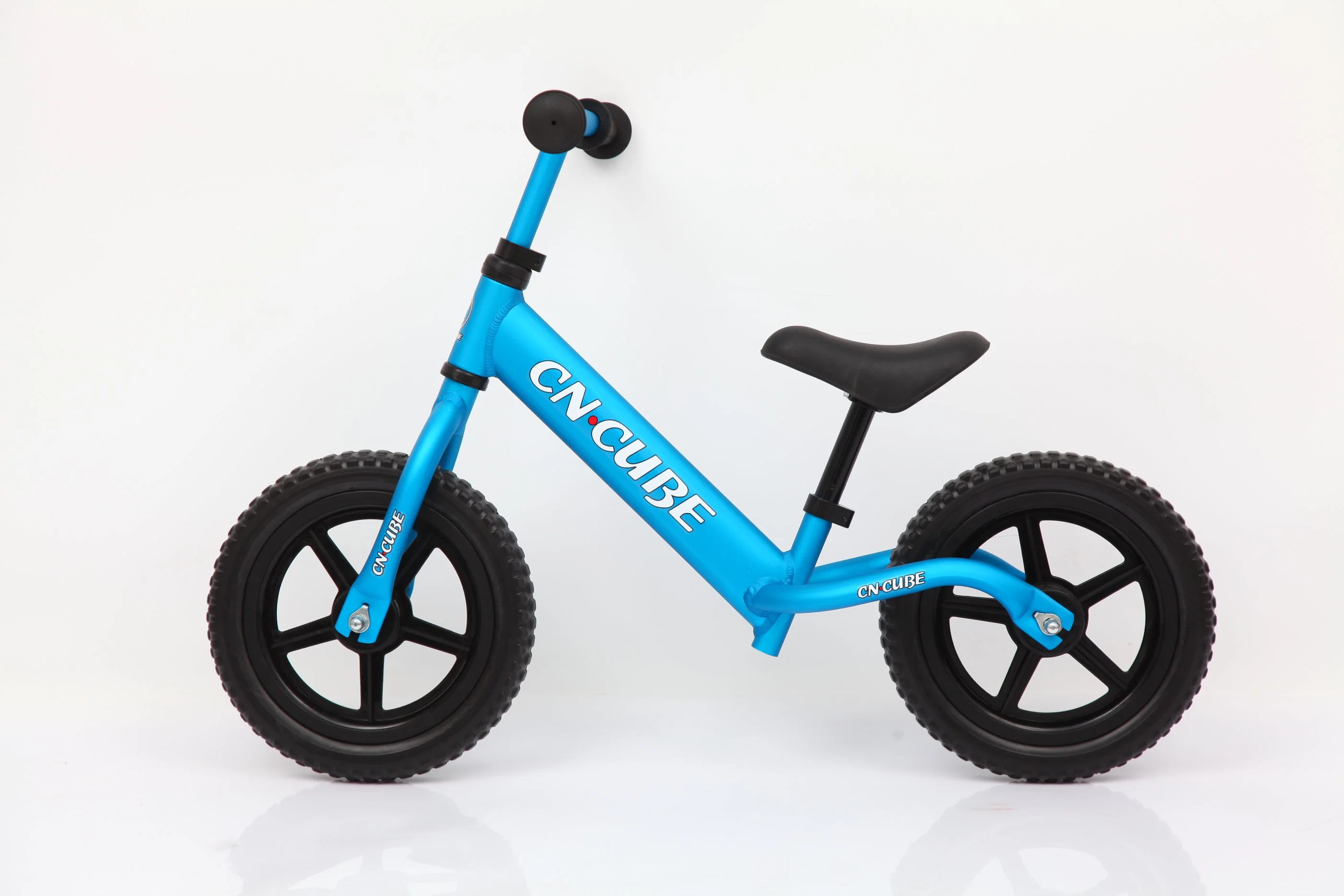Factory New Arrival Super Light 12 Inch Kids Balance Bike Aluminium Alloy Frame No Pedal Baby Bike