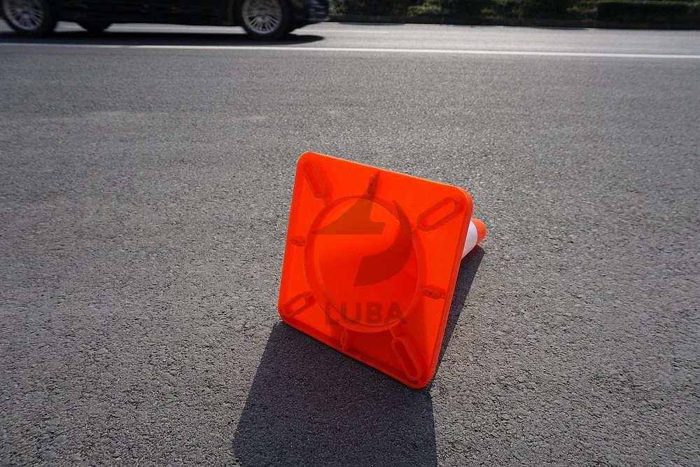 Orange Basis Reflektierende Soild PVC Road Cone für Sicherheit