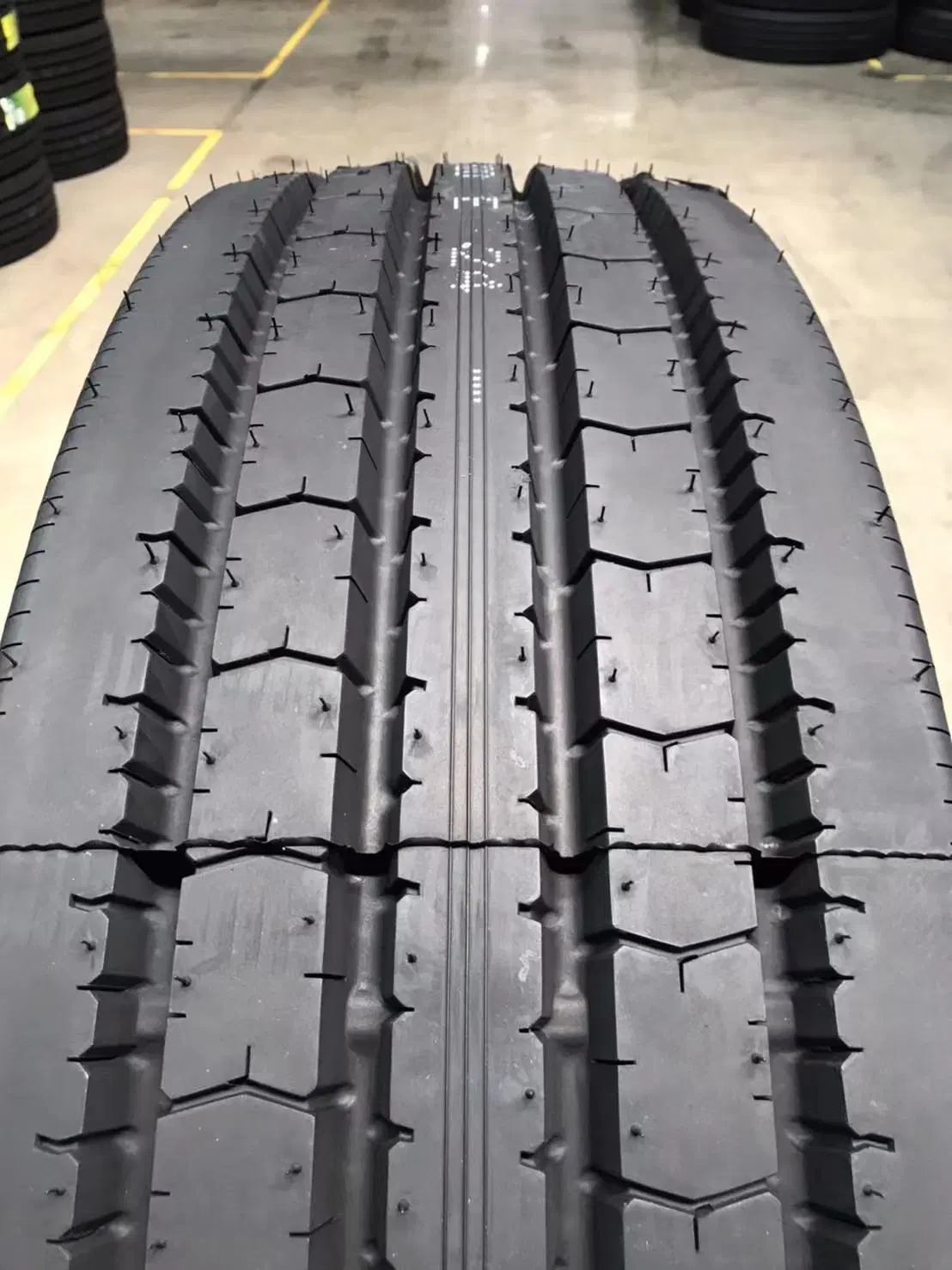 Inner Tube truck TBR OTR tyres rib pattern low pressure mixed pavement tire with superb wear resistant and heat dissipation competitive price high quality tires