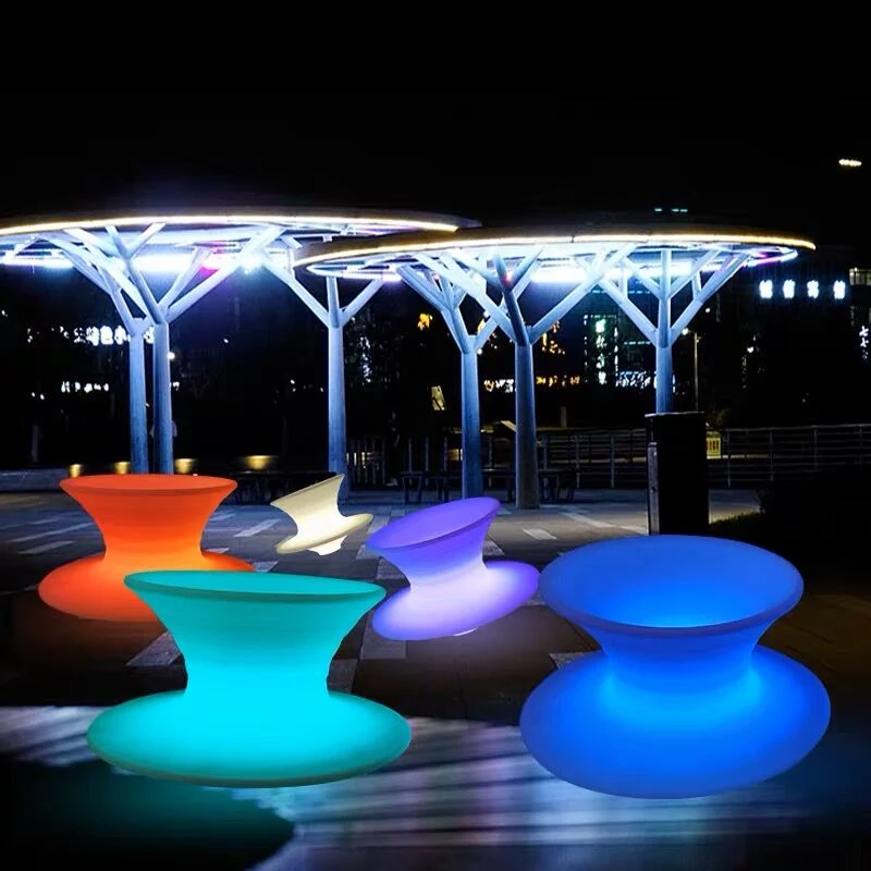 Chaise Gyro lumineuse extérieure à LED rotative chaise plastique à rotation à 360 degrés Rotation pour le parc d'attractions