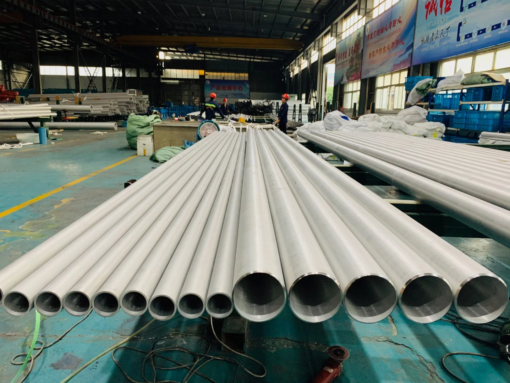 Boiler Water Pipe & Superheating Tube ASTM TP304/TP304L Stainless Steel Pipe