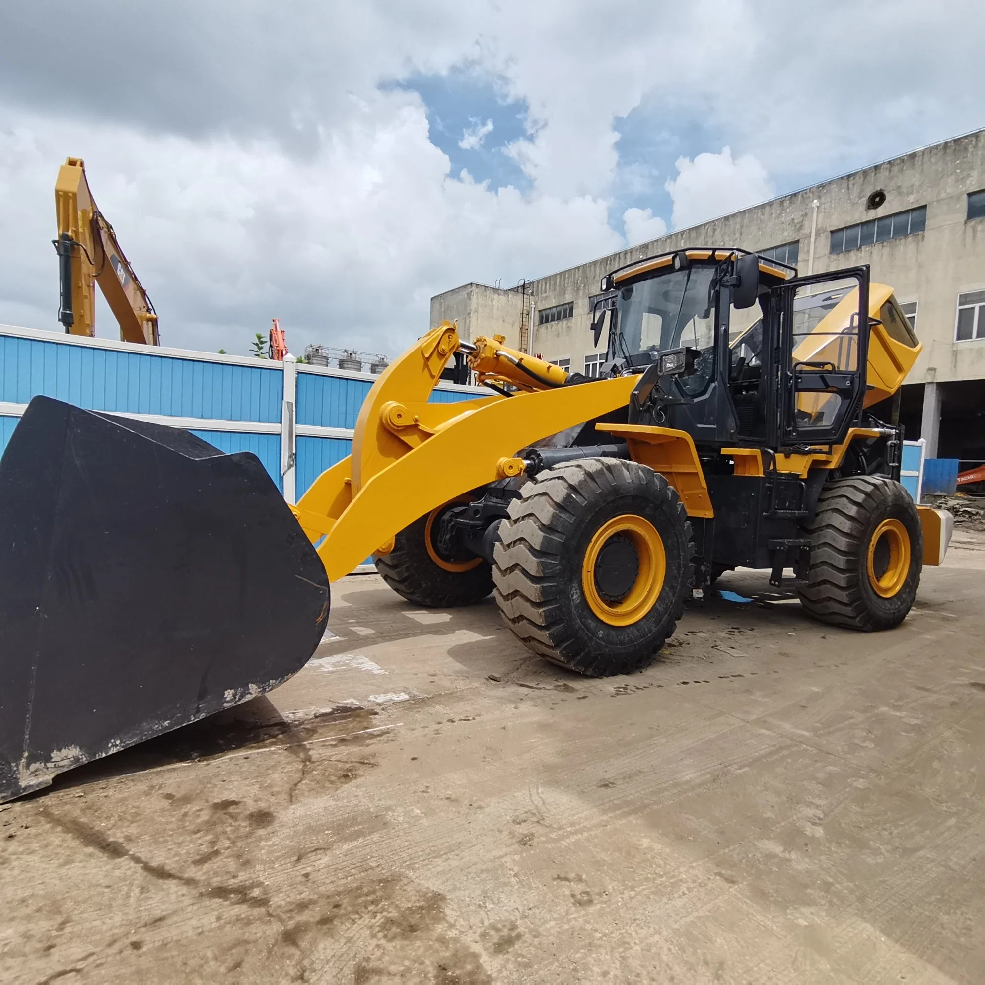 Used/ Second-Hand Machinery Liugong Hydraulic 6 Ton Wheel Loader (CLG862H)