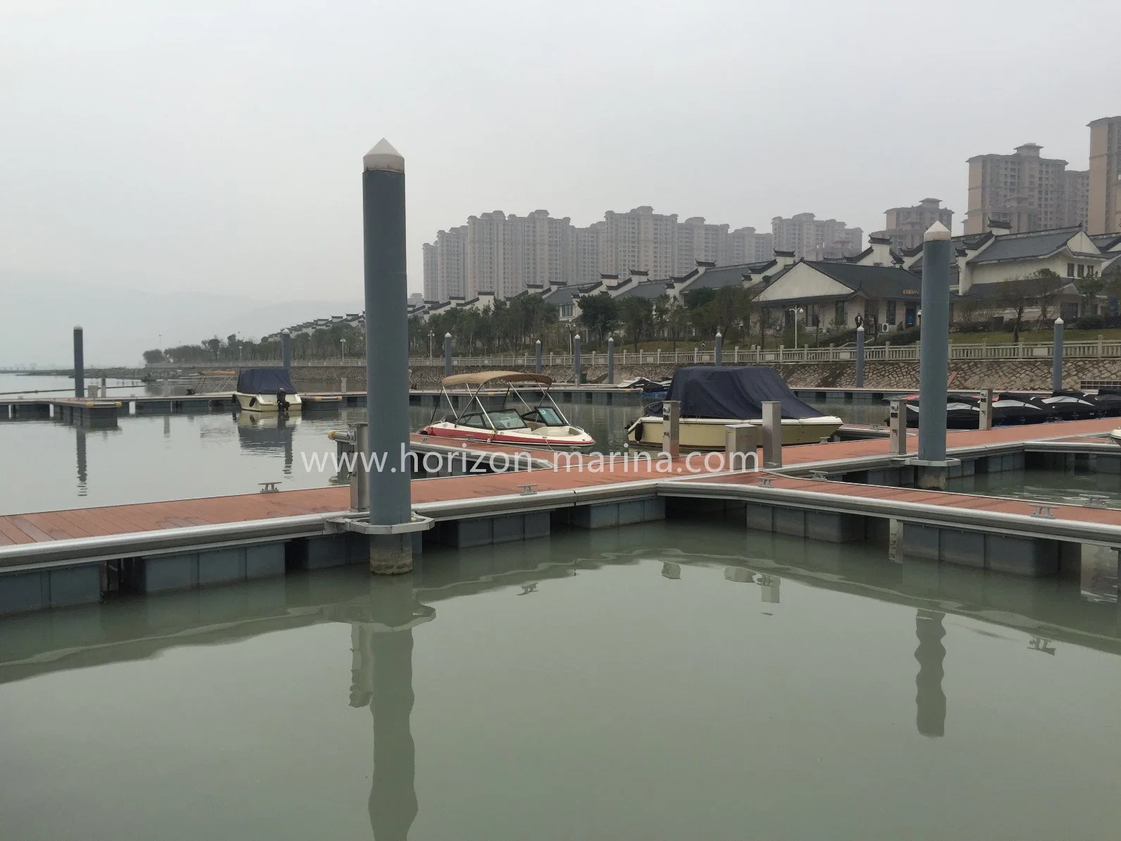 Direct From Factory Good Price Aluminium Pontoon Marine Floating Dock