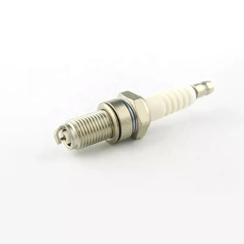 Good Bright Nickel Factory Motorcycle Spare Parts Spark Plug (A7TC)