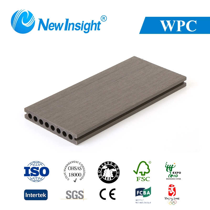 Co-Extrusion Capped Wood Plastic Composite Decking