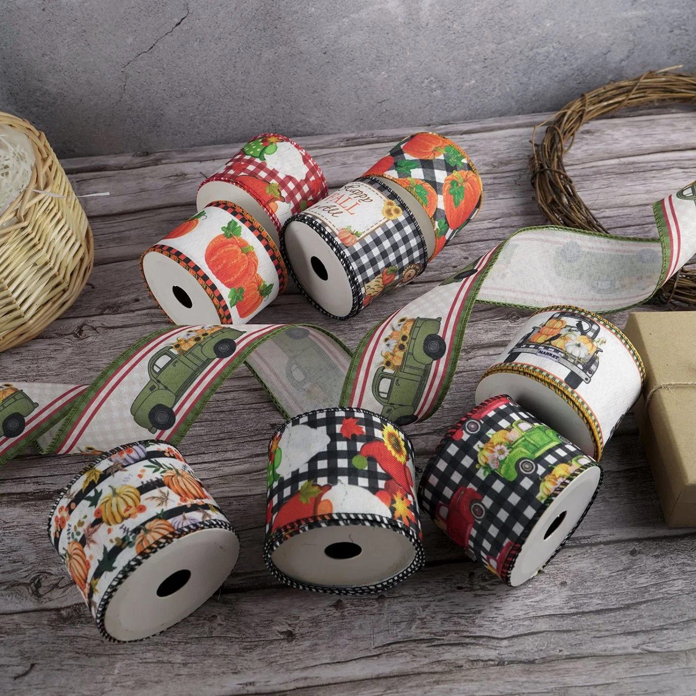 Manufacturer Wholesale/Supplier 63mm Wide Wire Edge Copy Ribbon Thanksgiving Pumpkin Truck Decorative Ribbon Printed Ribbon