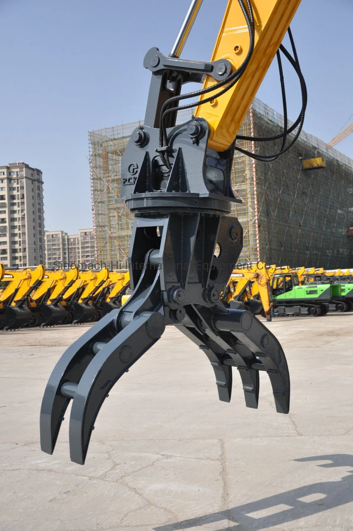 Changlin Sinomach New Style Lengthened Boom Excavator with Liftable Cabin