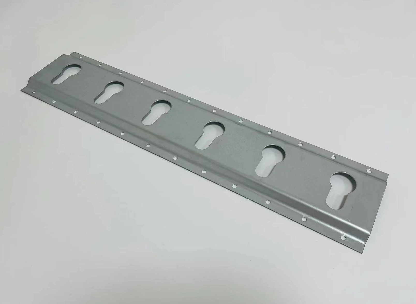 Securing Load Bonding Rails Waist Holes Zinc Plated