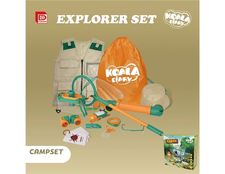 Criança brinca de brincadeira com o brinquedo de ferramentas Aventura Camping Toys