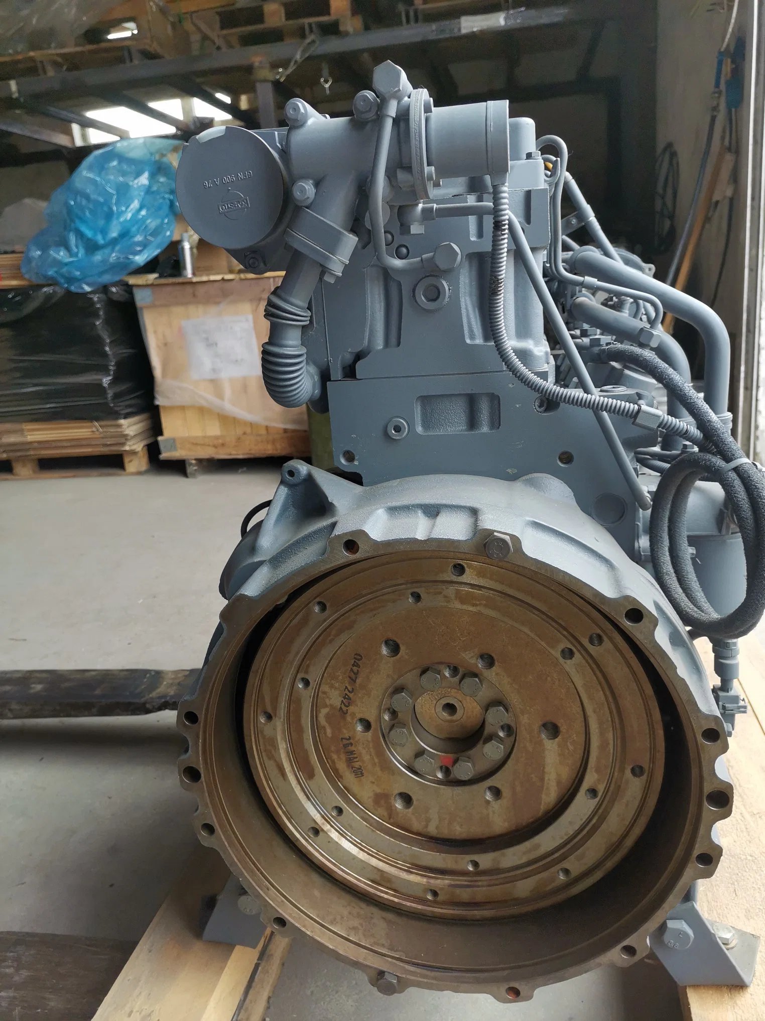 Motor Diesel de arrefecimento a água Deutz de 2600 rpm e 50 kW D2011L4w