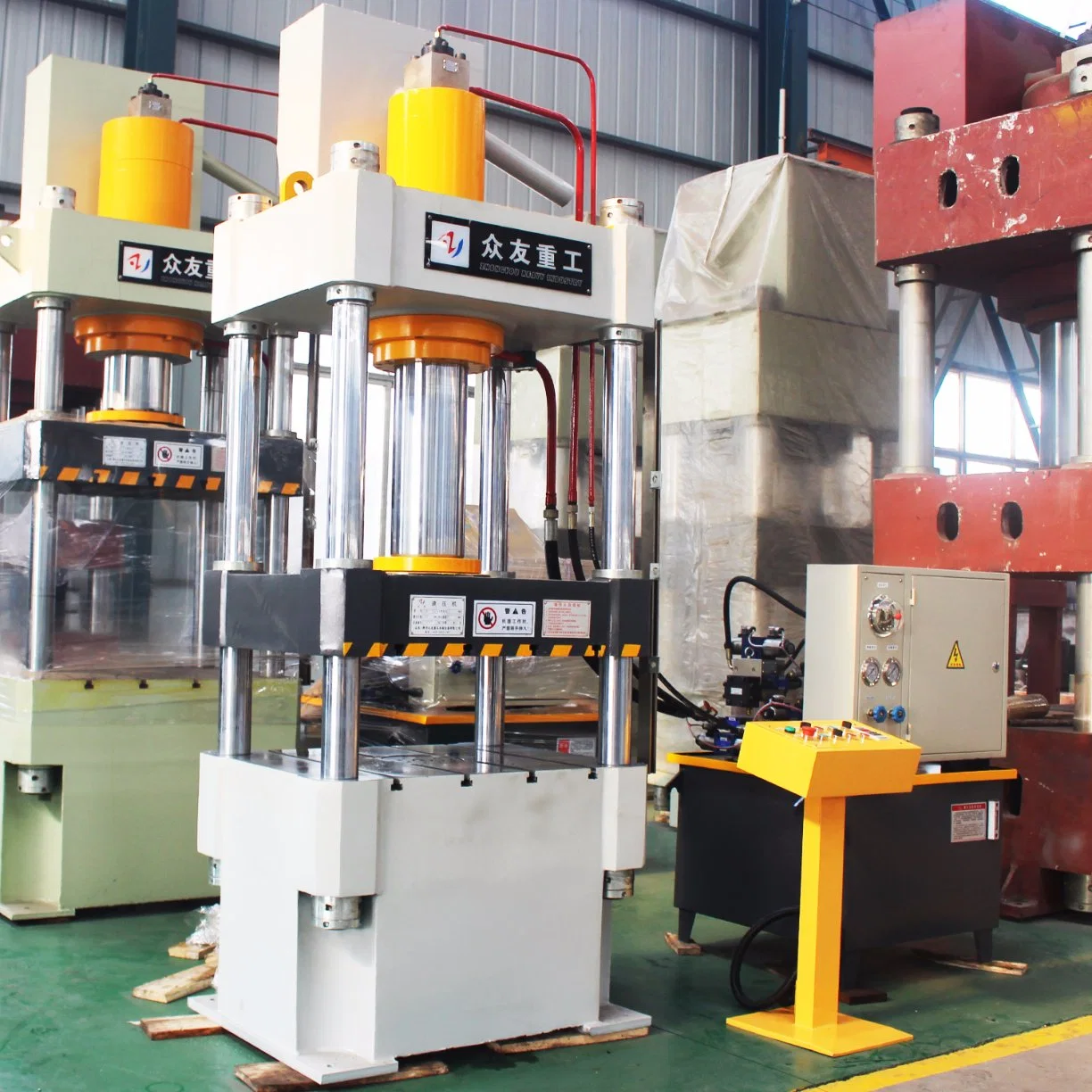 La fabricación barata de China Four-Column Prensa Hidráulica de 100 toneladas
