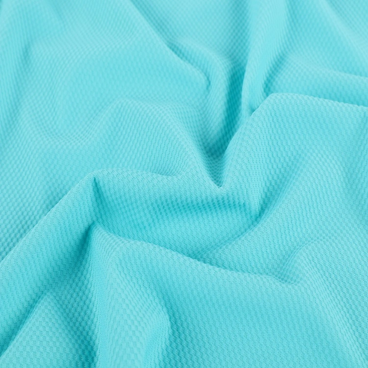 Tissu imprimé numérique uni en polyester/nylon/spandex tissé doux et imperméable pour veste, manteau et uniforme.