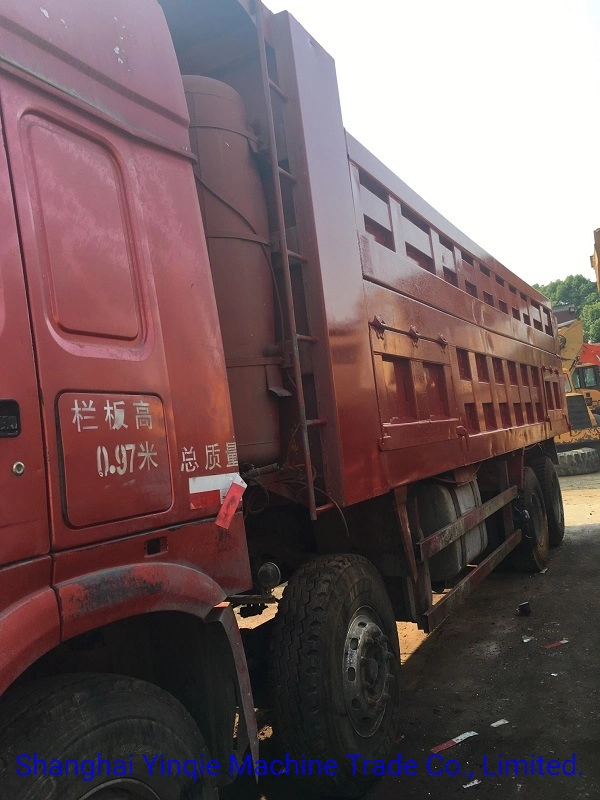 HOWO Used Dump Truck with 12 Tyres