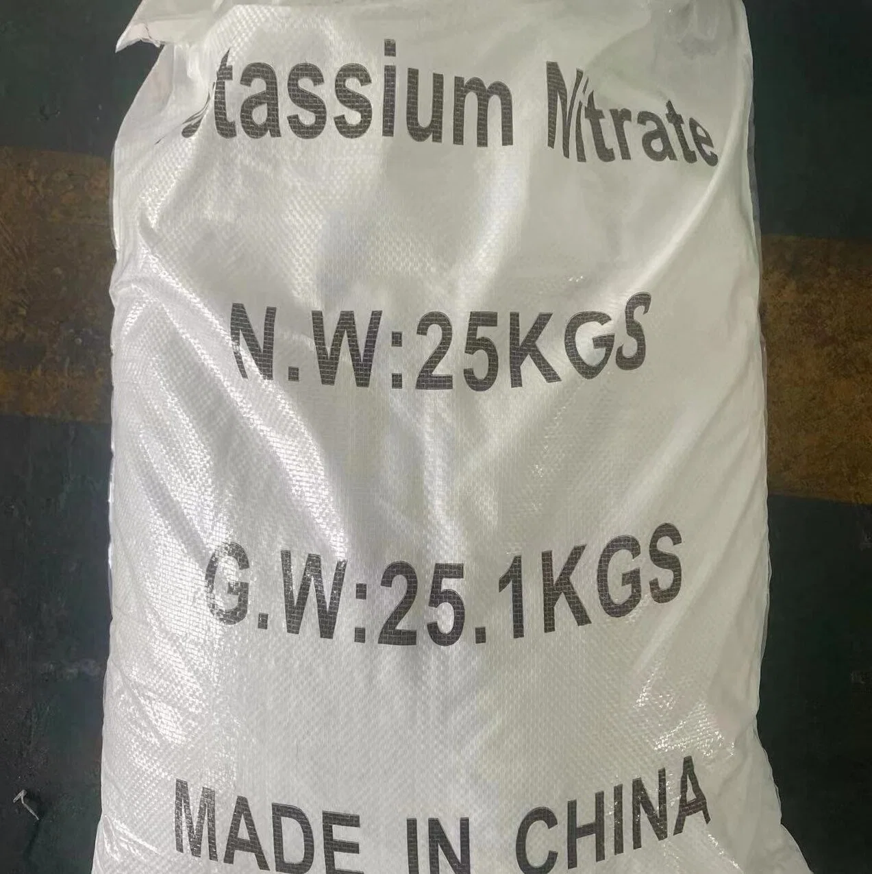 Chemicals Potassium Nitrate Kno3 Fertilizer Grade for Agriculture Ues Factory Directly Supply