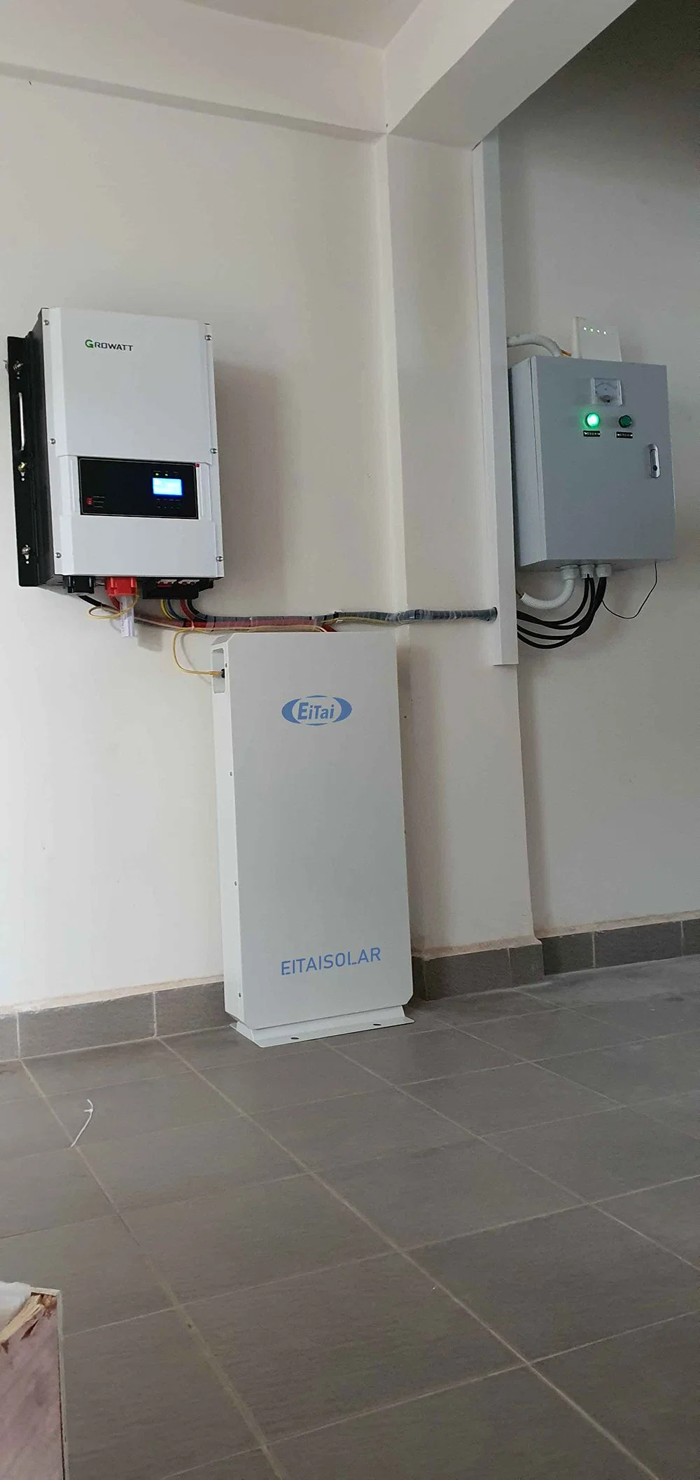 Eitai 10kwh litio Powerwall Energía Solar almacenamiento para fuera de la red Sistema IP65 agua Prof batería de panel solar