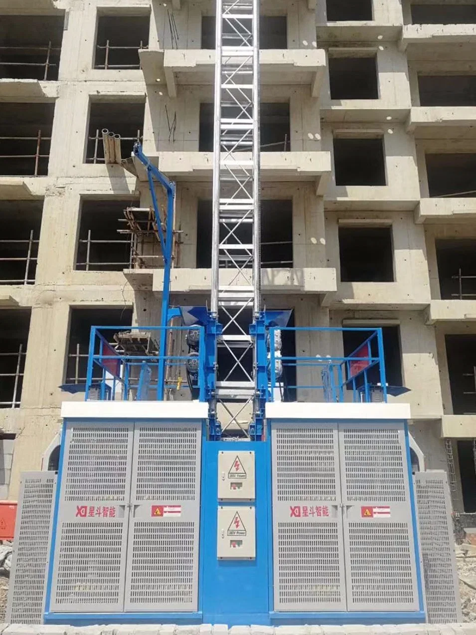 Long Service Life Building Hoist Elevator with Safety Device Construction Hoist Lift