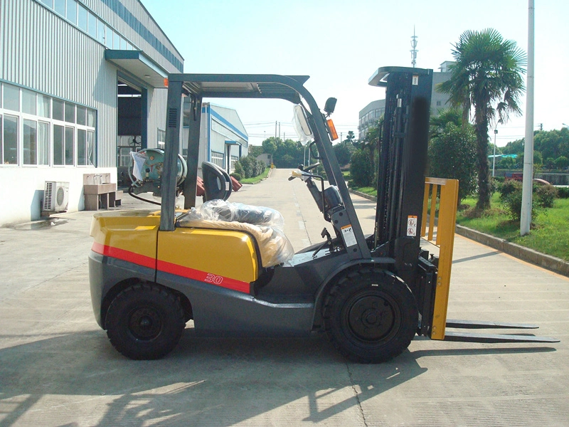 3.5ton Japanese Shimadzu Hydraulic Pump Gasoline Forklift (FG35T)