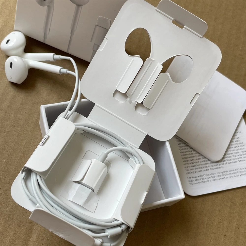 La iluminación de alta calidad de los auriculares intrauditivos Auriculares para iPhone 15 accesorios de telefonía móvil