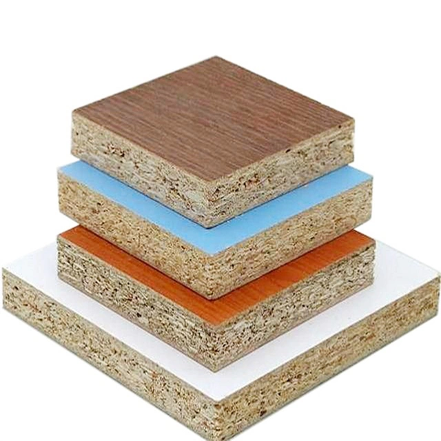 Customized 15mm Medium Density Fiber Board HDF / UV / Melamine Faced / Chipboard / Plywood / MDF for Interior Decoration