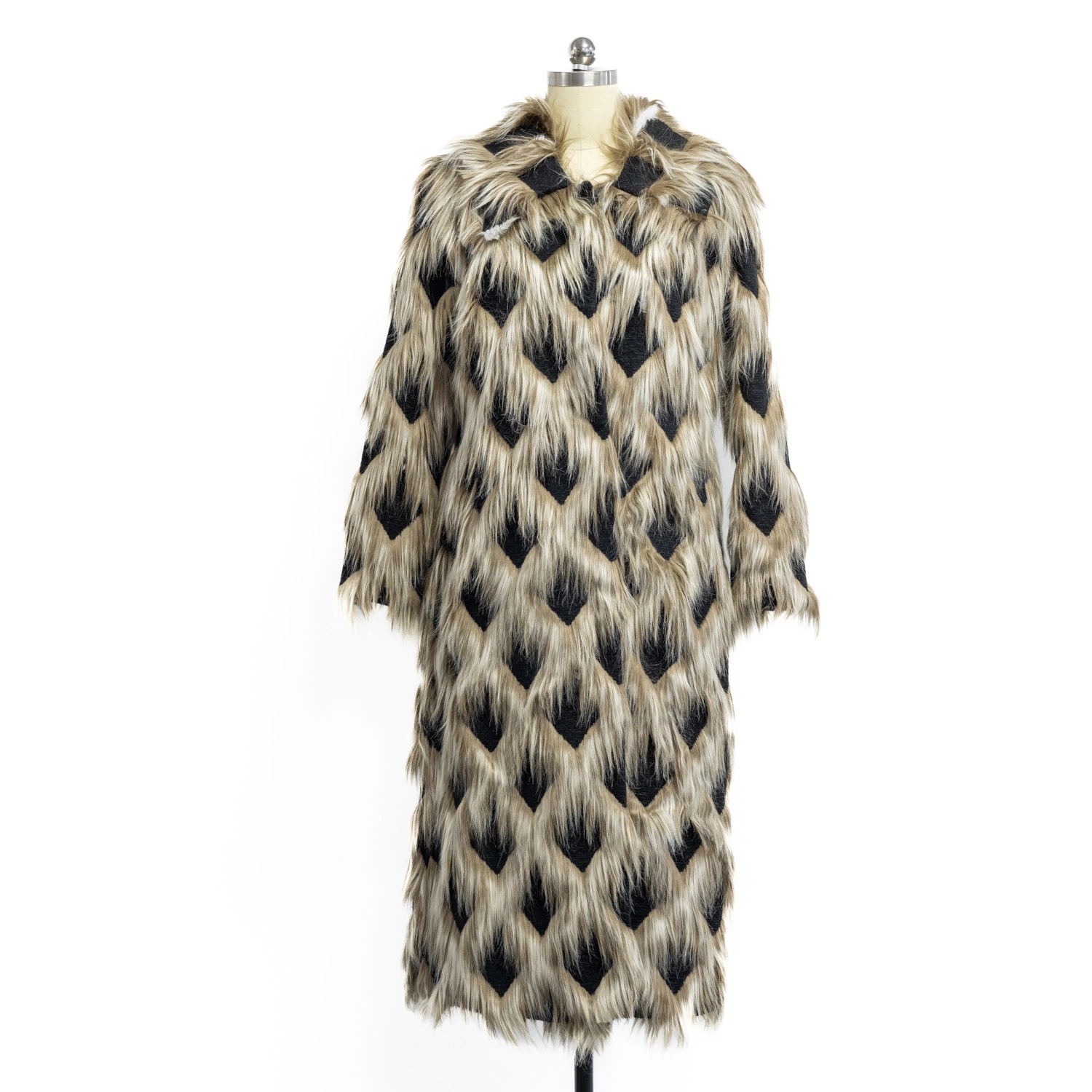 Дистрибьютор Оптовая торговля Зимняя женская куртка длинные рукава Faux Fur свободный Мода