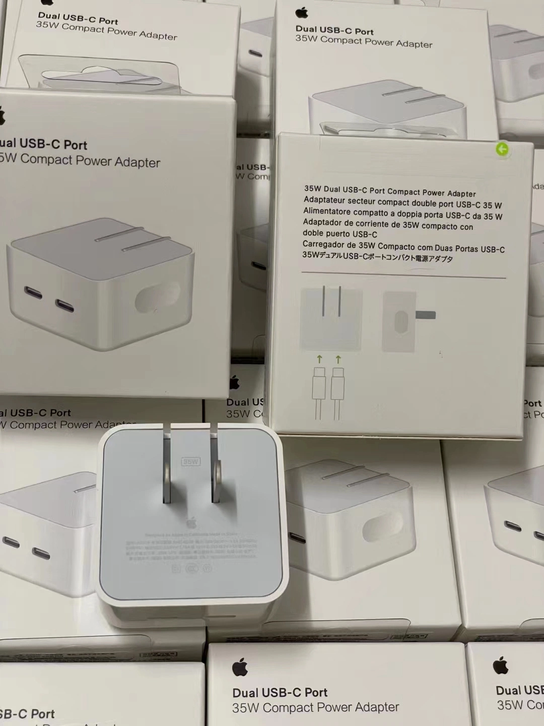 Teléfono móvil mayorista Cargador rápido A2676 Reino Unido 3 clavija Adaptador de alimentación USB-C 35W doble para teléfono 11-15 PRO Máx