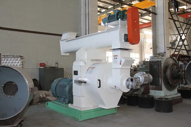 Hot Selling Lh-508 2000kg/H Biomass Wood Pelletizing Machine