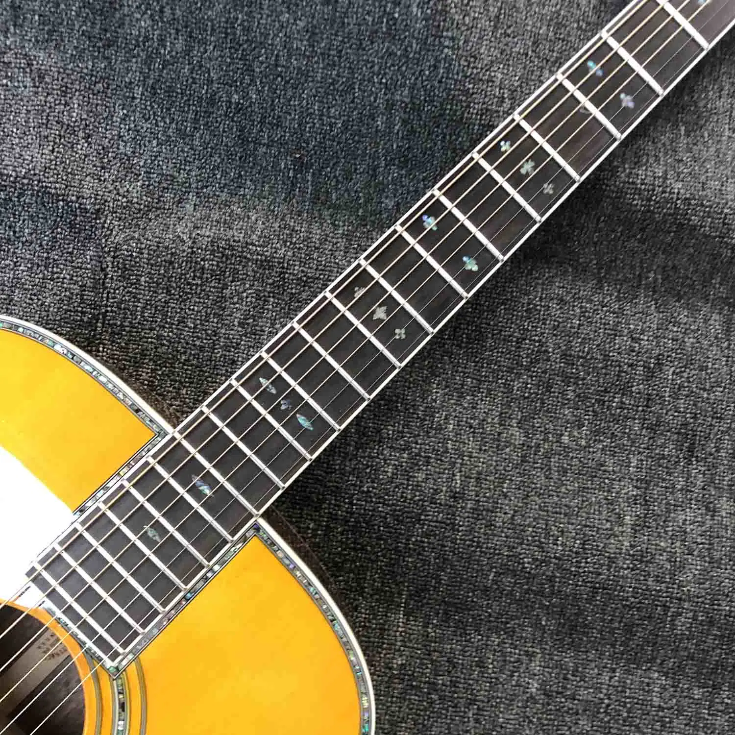 Custom Abalone Binding Signature Dreadnought 41 Inch Acoustic Guitar with Yellow Painting