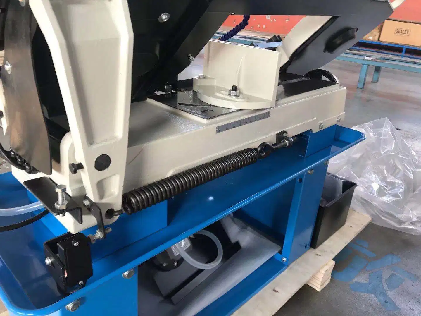 11''metal Cutting Band Sawing Machines with CE