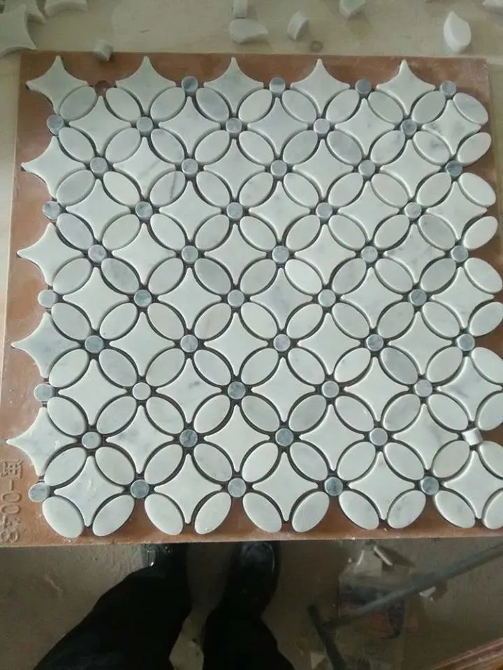 2023 Carrara White Pure White Marble Mosaic New Design Pattern Mosaic Decorative Tile for Walling and Flooring