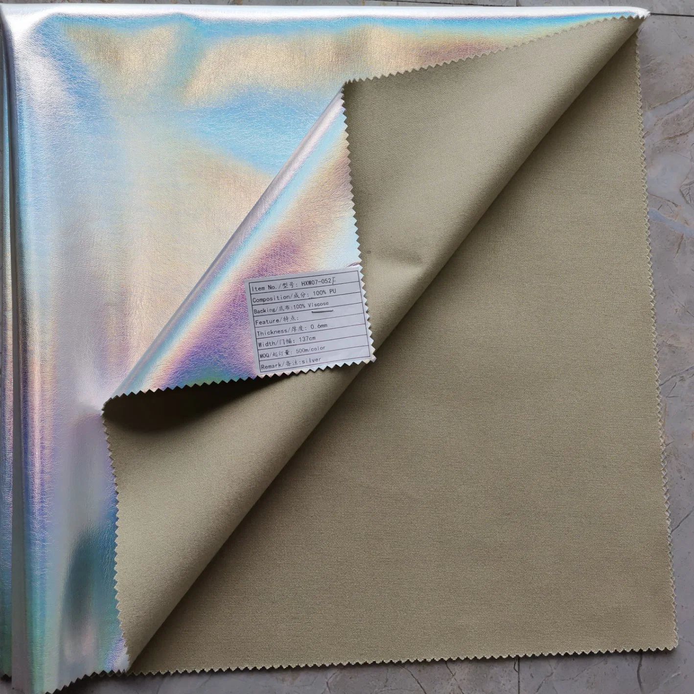 Foiled Synthetic PU Leather with Colorful Look for Garment