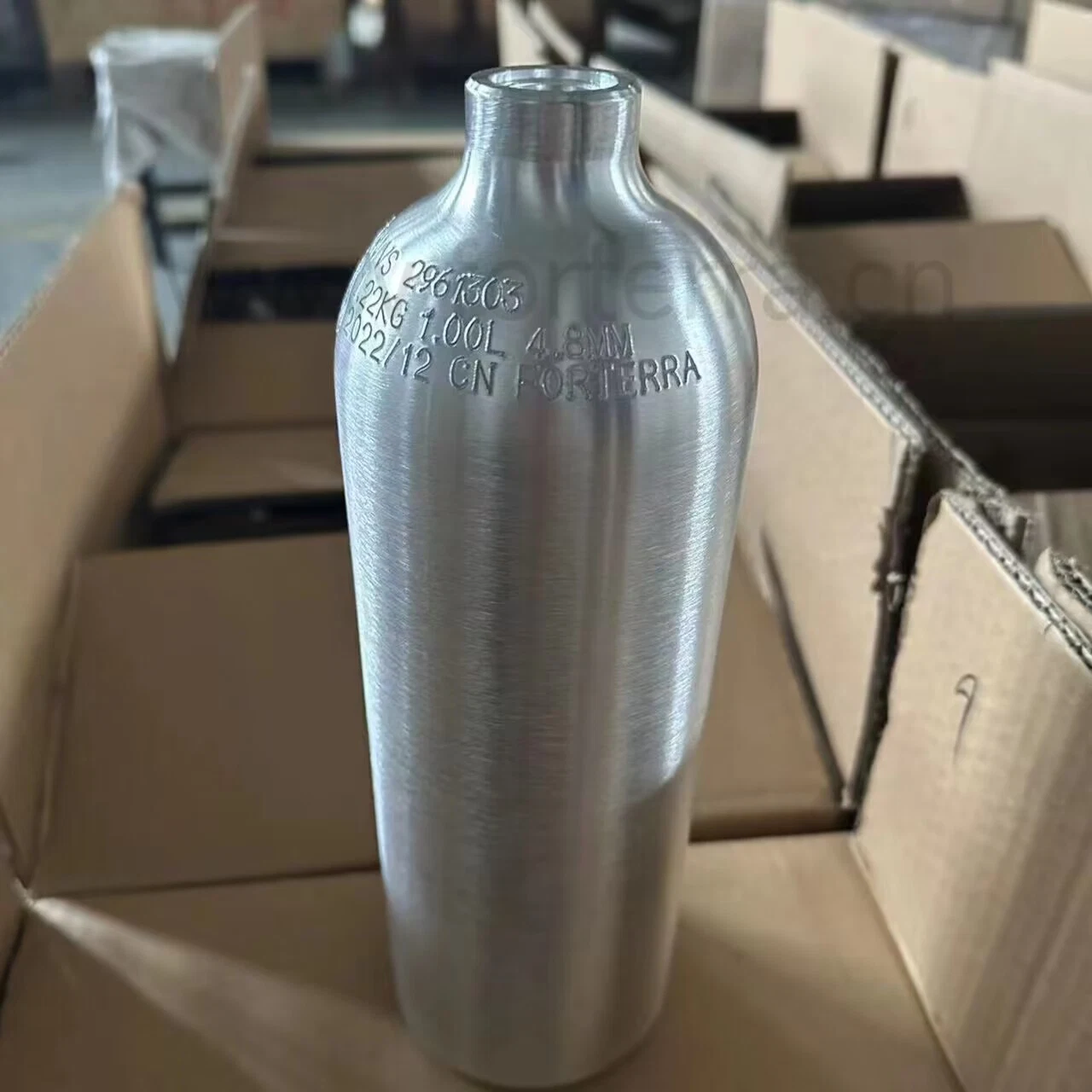 Factory Hot Sale 1L 2L 4L Aluminium Gas Cylinder High Pressure for O2 CO2 N2 He Ar